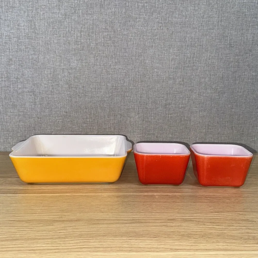 Pyrex product set